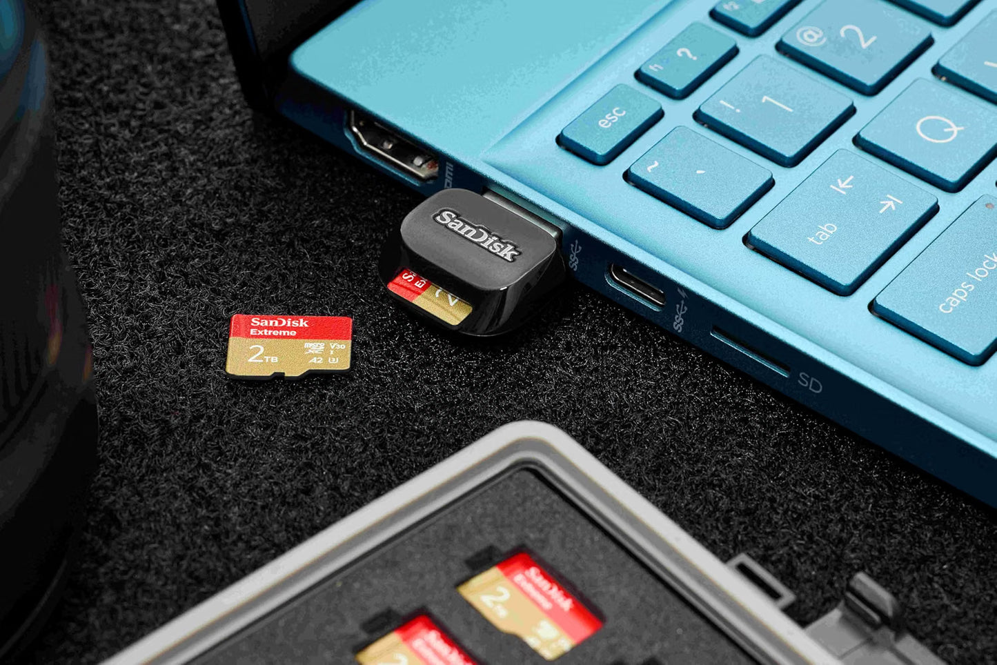 SanDisk QuickFlow microSD UHS-I Card Reader with USB-A